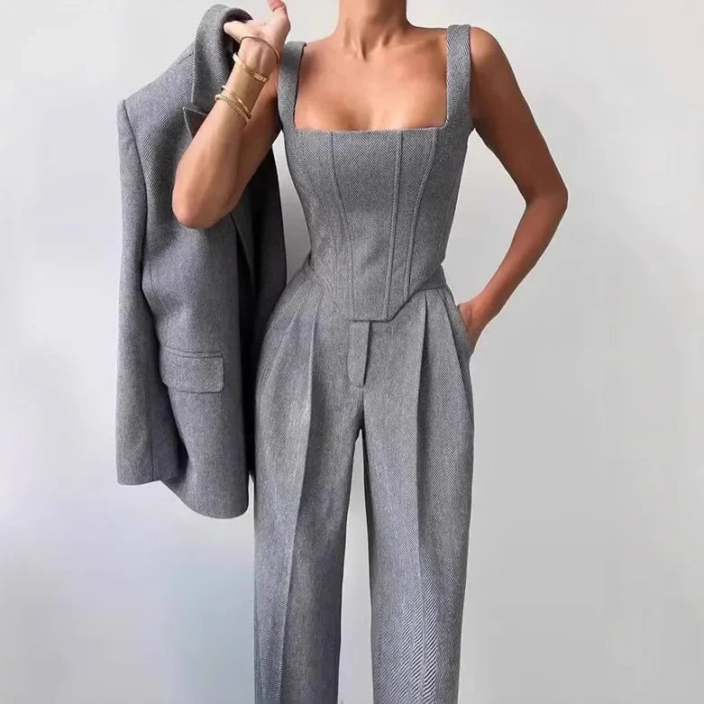 Women’s Tailored Set – Timeless Elegance